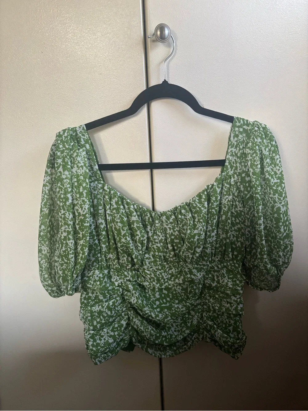Abercrombie & Fitch Green Puff Sleeve Top - Women's